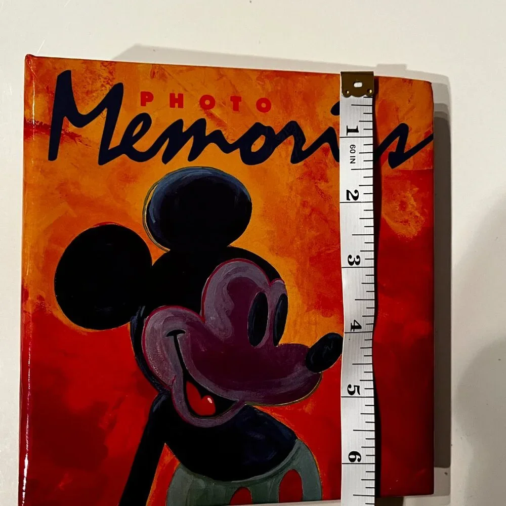 Vintage Disney Binder-Type Photo Album (@47 pages - 4X6 photos for‎ @96 photos)